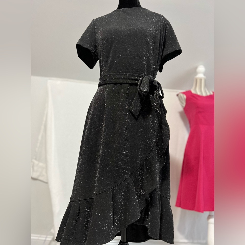 Calvin Klein Black Sparkle Cocktail Dress Sz M 10 Short Sleeve Stretch Classic